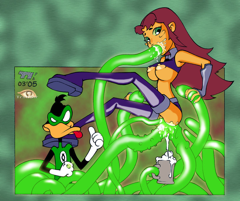 Teen Titans - Starfire page 7 full